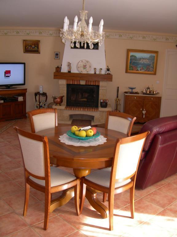 Régusse B&B Villa Les Tamaris מראה חיצוני תמונה