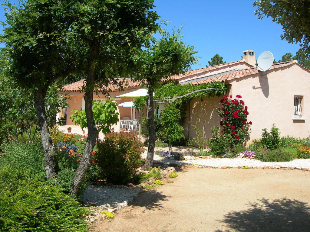 Régusse B&B Villa Les Tamaris מראה חיצוני תמונה